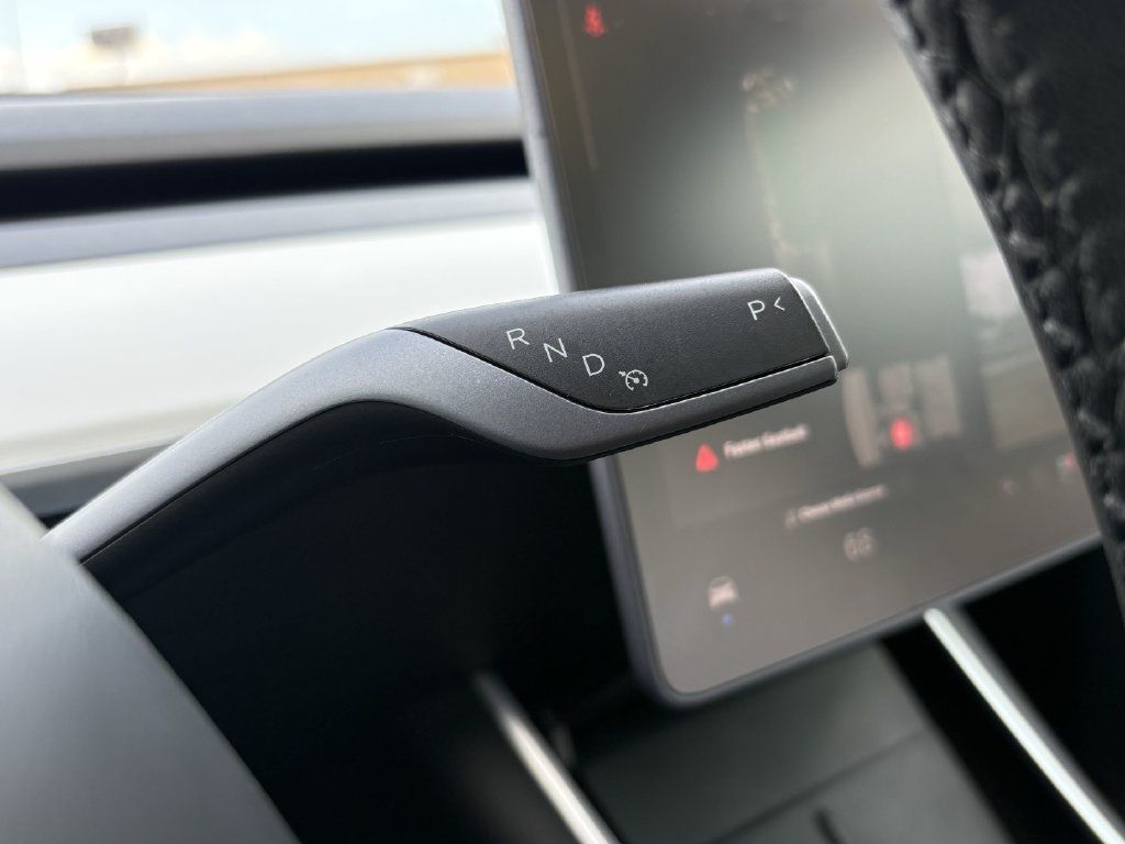 Used 2021 Tesla Model Y 2WD image 20