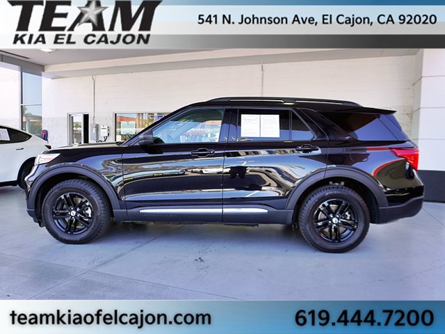 Used 2023 Ford Explorer XLT w/ Equipment Group 202A AWD/4WD image 6