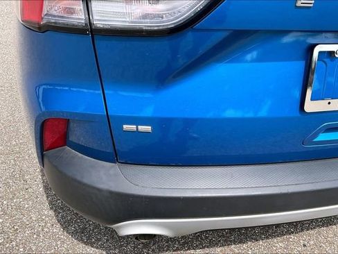 Used 2020 Ford Escape SE Sport FWD image 8