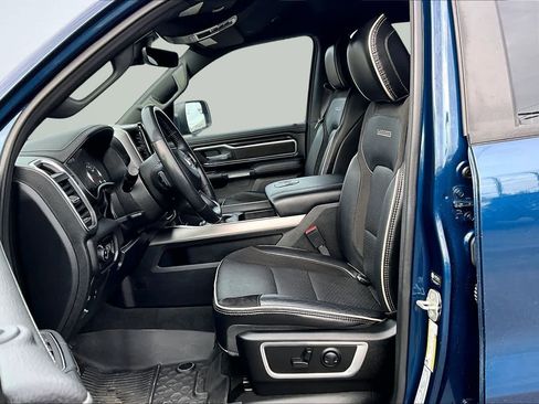 Used 2023 RAM 1500 Laramie image 11