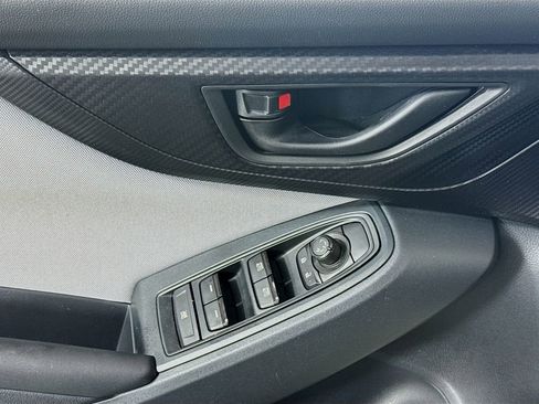 Used 2018 Subaru Crosstrek 2.0i Premium w/ Eyesight System image 20