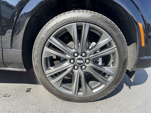 New 2025 Cadillac Optiq Sport 2 image 11