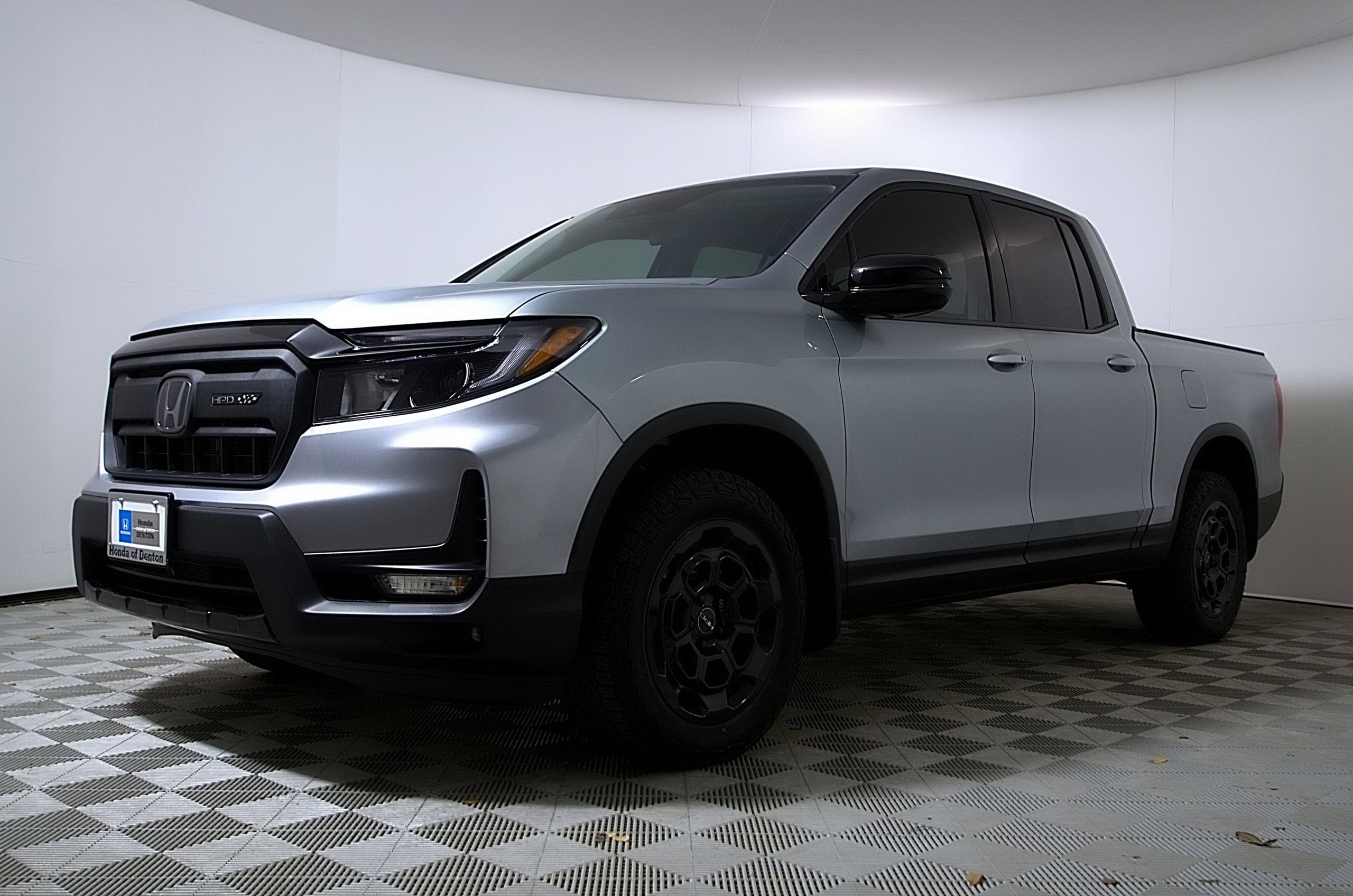 Used 2025 Honda Ridgeline Sport+ image 2