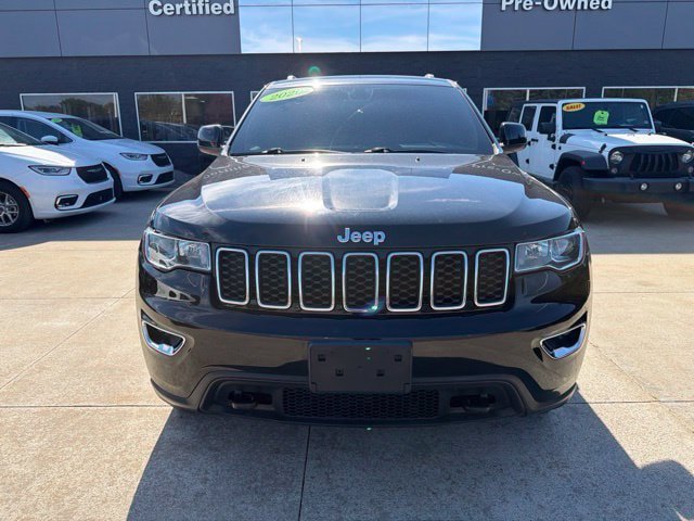 Certified 2020 Jeep Grand Cherokee Laredo AWD/4WD image 2