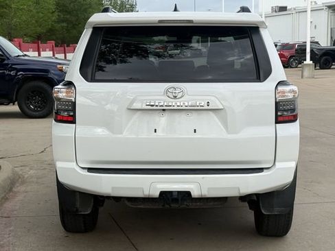 Used 2024 Toyota 4Runner SR5 image 5