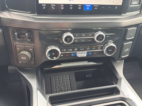 Used 2023 Ford F250 Lariat w/ Chrome Package AWD/4WD image 28