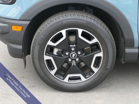 Used 2023 Ford Bronco Sport Outer Banks w/ Tech Package image 11