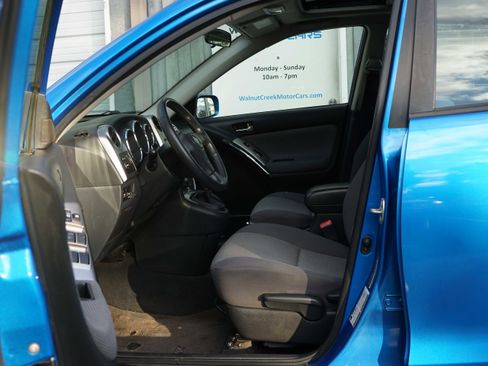 Used 2008 Toyota Matrix XR image 38