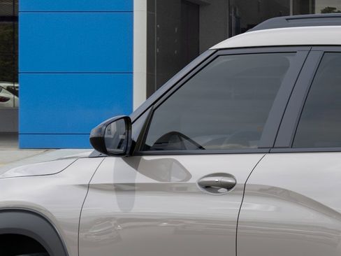 New 2026 Chevrolet TrailBlazer ACTIV FWD image 12