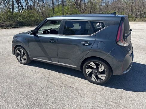 Used 2023 Kia Soul GT-Line image 5