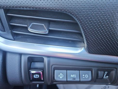 Used 2019 Cadillac XTS Premium Luxury image 15