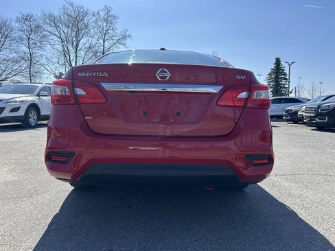 Used 2018 Nissan Sentra SV image 5