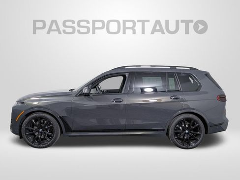 New 2026 BMW X7 xDrive40i w/ M Sport Package AWD/4WD image 2