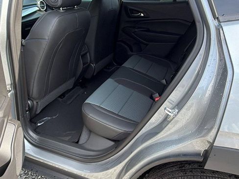 New 2026 Chevrolet Trax LT FWD image 18