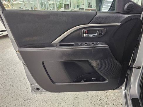 Used 2013 MAZDA MAZDA5 Grand Touring FWD image 24