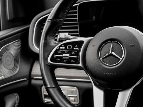 Used 2023 Mercedes-Benz GLE 350 4MATIC w/ Premium Package image 16