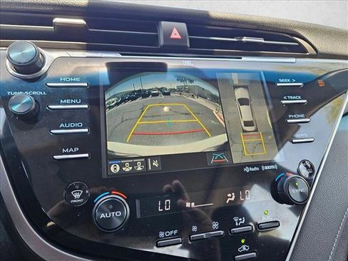 Used 2018 Toyota Camry XSE w/ Driver Assist Package FWD image 15