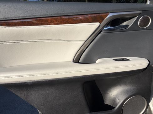 Used 2019 Lexus RX 350 AWD w/ Navigation Package image 30