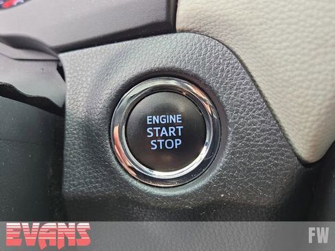 Used 2019 Toyota RAV4 XLE Premium w/ Cold Weather Package image 6