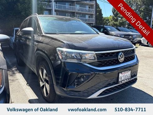 Certified 2023 Volkswagen Taos S AWD/4WD image 1