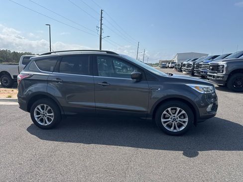 Used 2017 Ford Escape SE w/ SE Leather Comfort Package image 1