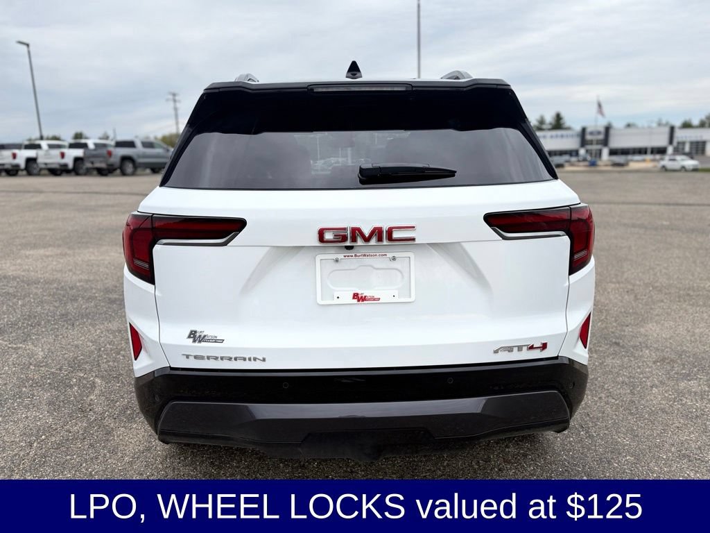Used 2026 GMC Terrain AT4 w/ Convenience Package III AWD/4WD image 4