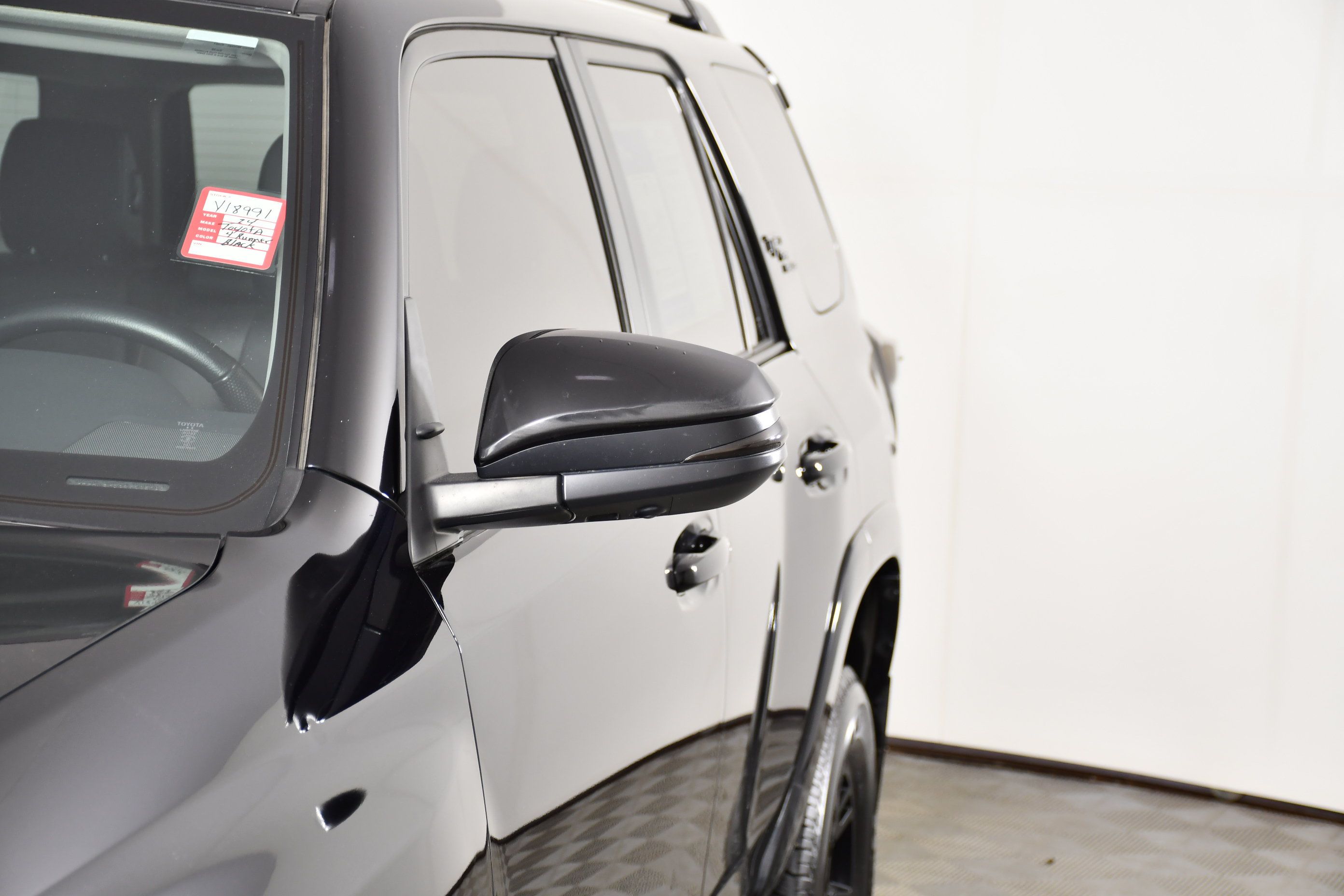 Used 2024 Toyota 4Runner TRD Off-Road Premium w/ Off Road Premium Plus Package AWD/4WD image 12