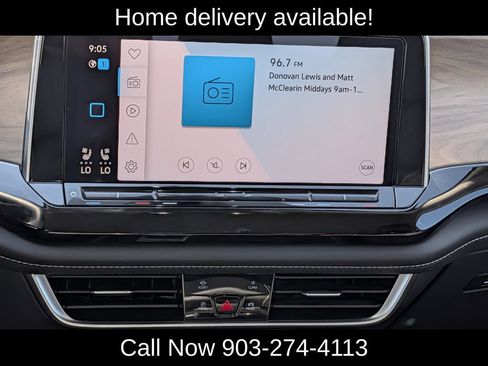 Used 2025 Volkswagen Atlas SE AWD/4WD image 13
