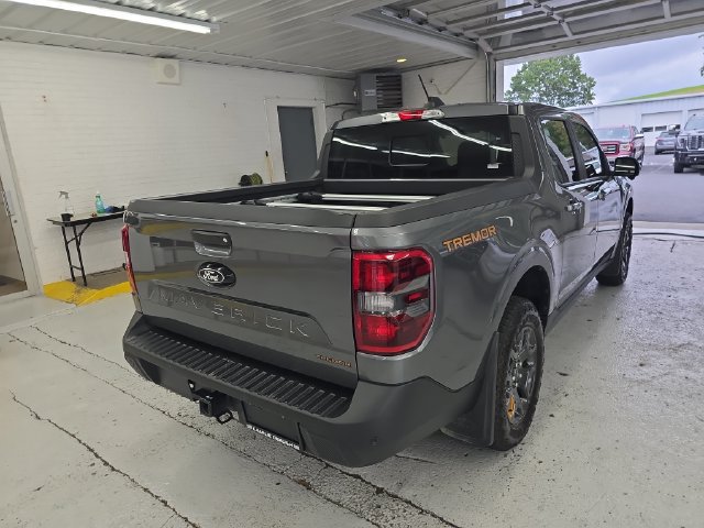 Used 2025 Ford Maverick Tremor AWD/4WD image 5