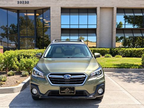 Used 2019 Subaru Outback 2.5i Limited AWD/4WD image 5