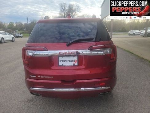 Used 2023 GMC Acadia Denali w/ Denali Technology Package image 4