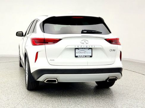 Used 2019 INFINITI QX50 Pure image 6