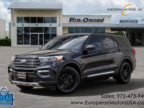 Used 2020 Ford Explorer XLT w/ Equipment Group 202A RWD image 1