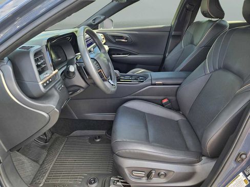 Used 2025 Toyota Crown Signia w/ Advanced Technology Package AWD/4WD image 22
