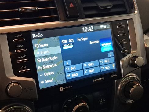 Certified 2021 Toyota 4Runner SR5 Premium image 18