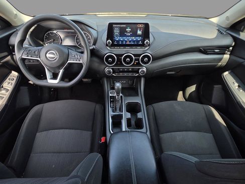 Used 2025 Nissan Sentra SV FWD image 9