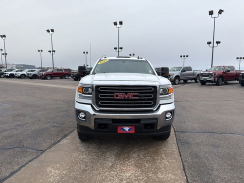 Used 2018 GMC Sierra 2500 SLE image 2
