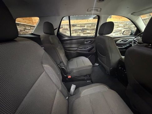 Used 2021 Chevrolet Traverse LT w/ LPO, Floor Liner Package AWD/4WD image 30