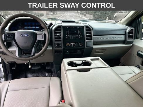 Used 2019 Ford F450 XL w/ Snow Plow Prep Package image 8