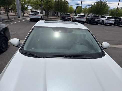 Used 2022 Honda Accord Touring image 14
