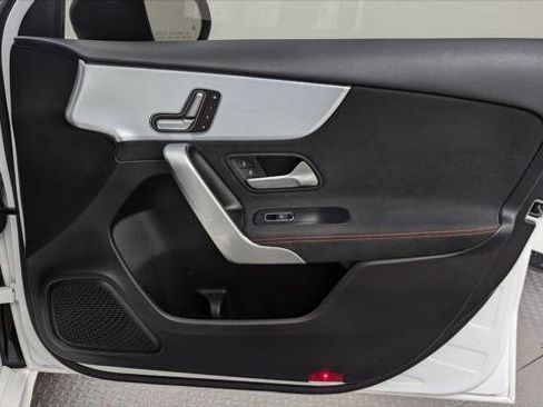 Used 2019 Mercedes-Benz A 220 image 23
