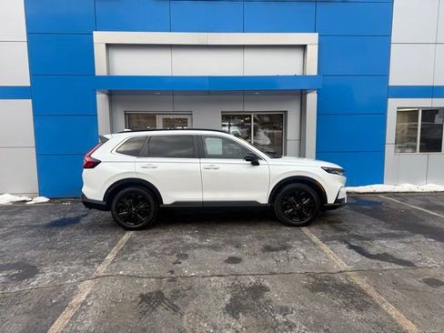 Used 2023 Honda CR-V Sport Touring image 4