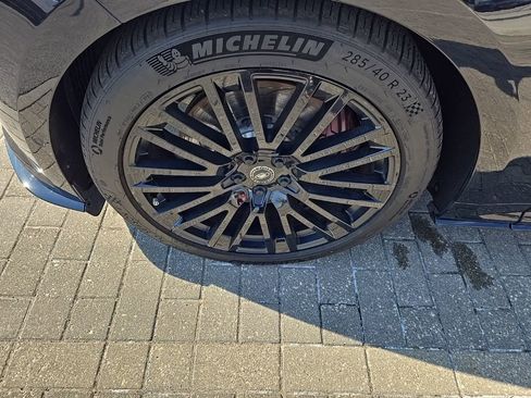 Used 2025 Land Rover Range Rover Sport SV Edition Two image 10