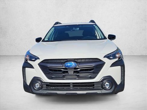 Used 2024 Subaru Outback Premium image 2