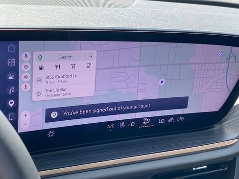 Certified 2024 Buick Envision Avenir AWD/4WD image 13