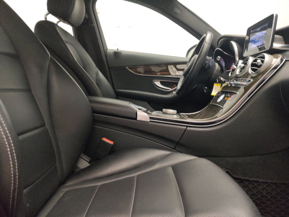 Used 2018 Mercedes-Benz C 300 Sedan w/ Premium Package image 21