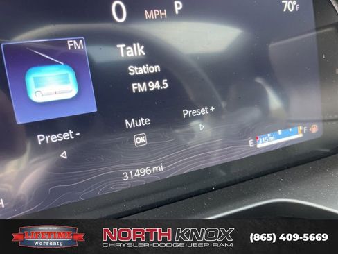 Used 2024 Jeep Grand Cherokee Altitude image 5