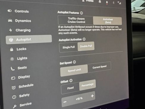 Used 2021 Tesla Model Y Performance image 27