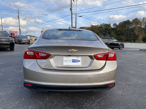 Used 2024 Chevrolet Malibu LT image 6