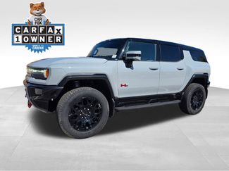 Used 2024 GMC Hummer EV 2X w/ LPO, Illumination Package video 2